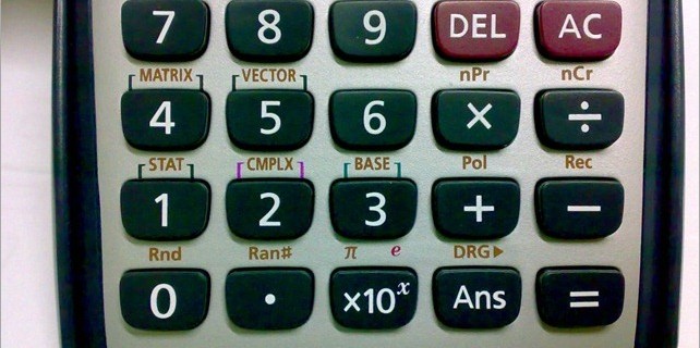 Polemik: Kalkulator 570ES